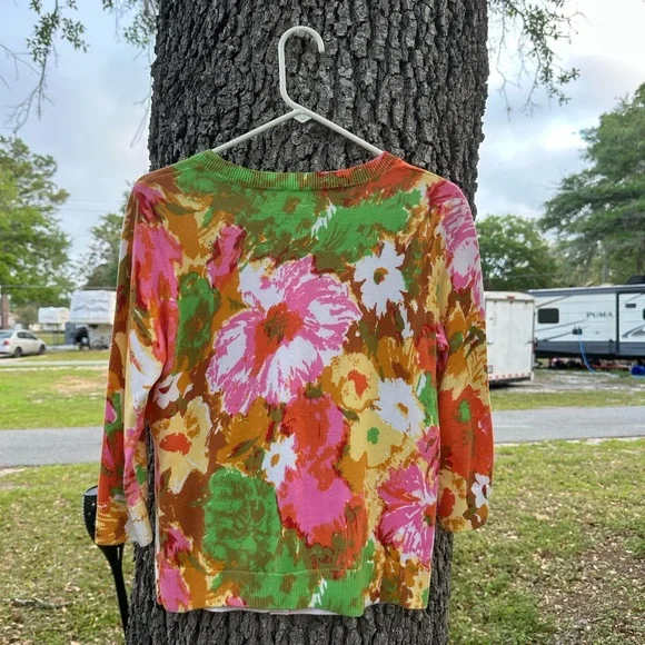 100% Pima Cotton Watercolor Cardigan Size M Petite‎ Floral Colorful 3/4 Sleeve - Picture 3 of 8